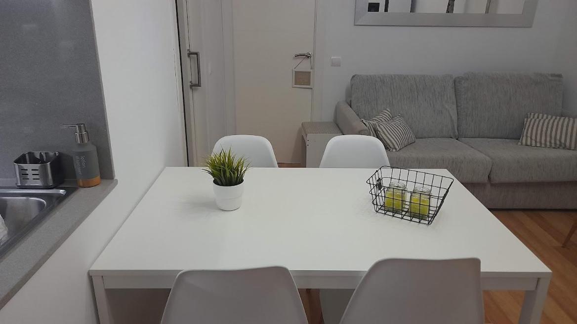 Апартаменти Terrassa-Solarium Centre Платжа-д'Ару Екстер'єр фото