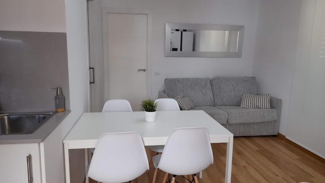 Апартаменти Terrassa-Solarium Centre Платжа-д'Ару Екстер'єр фото